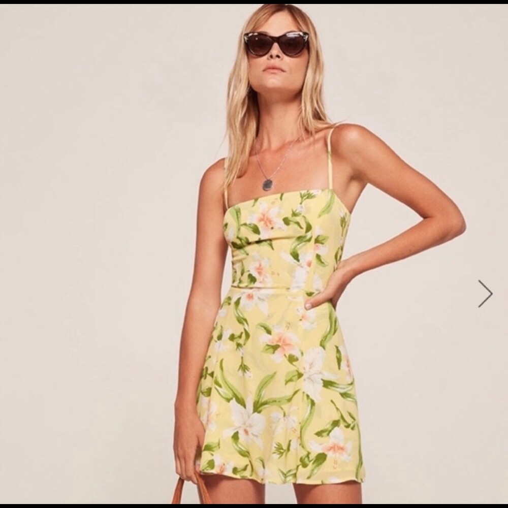 Reformation Stacy Yellow Dress ☀️💐